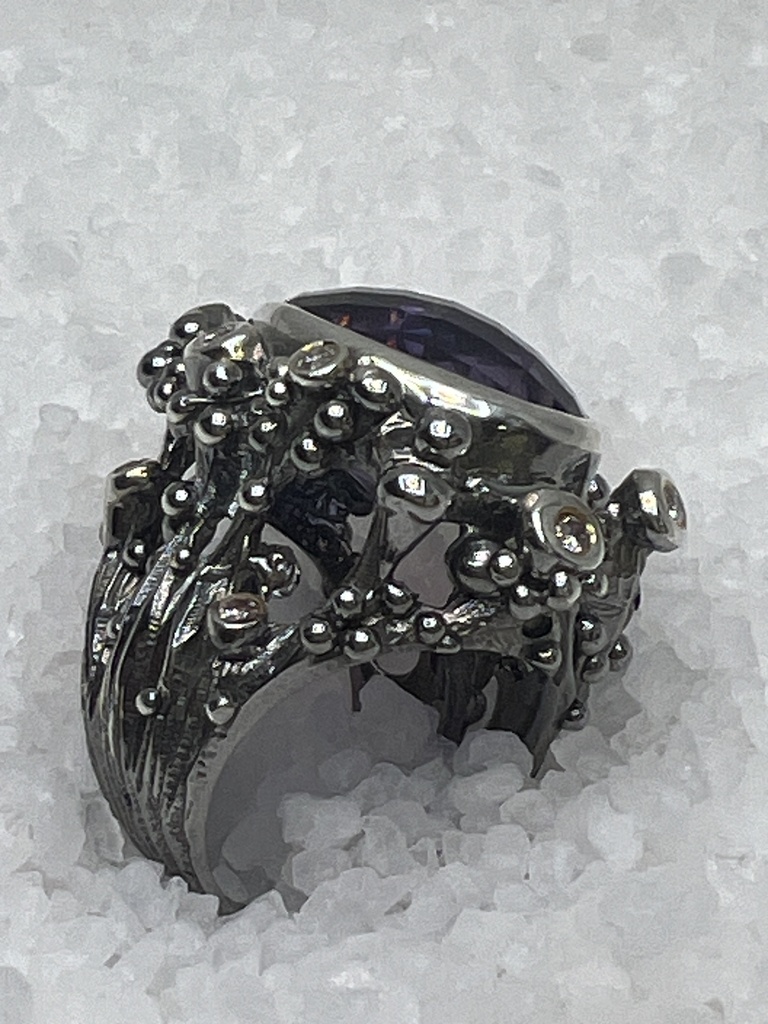 Anillo de plata